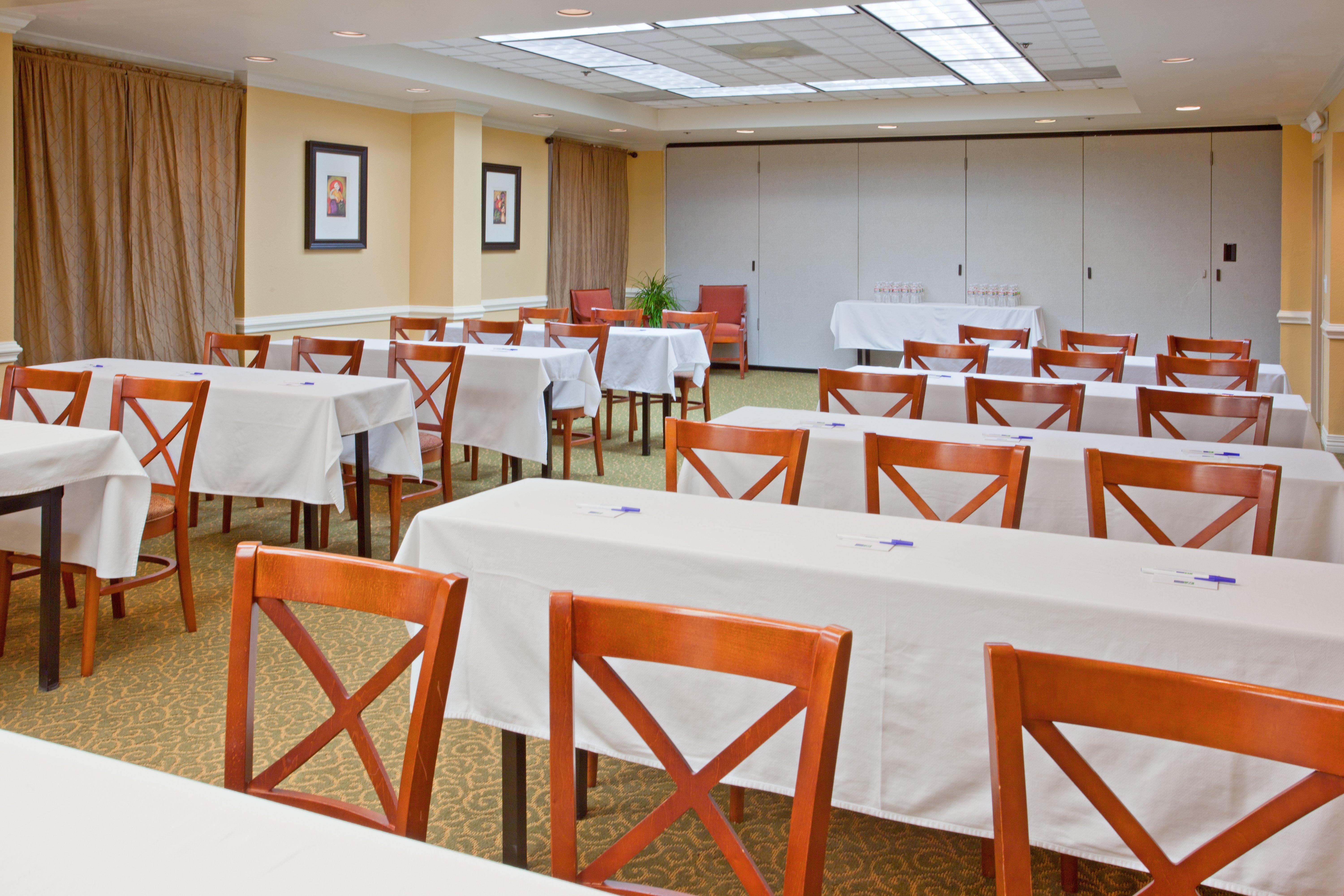Best Western Plus Sugar Land-Stafford Extérieur photo