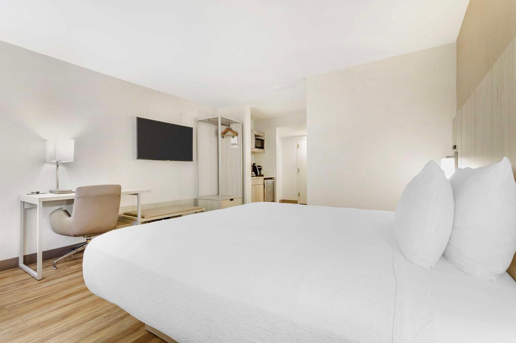 Best Western Plus Sugar Land-Stafford Extérieur photo
