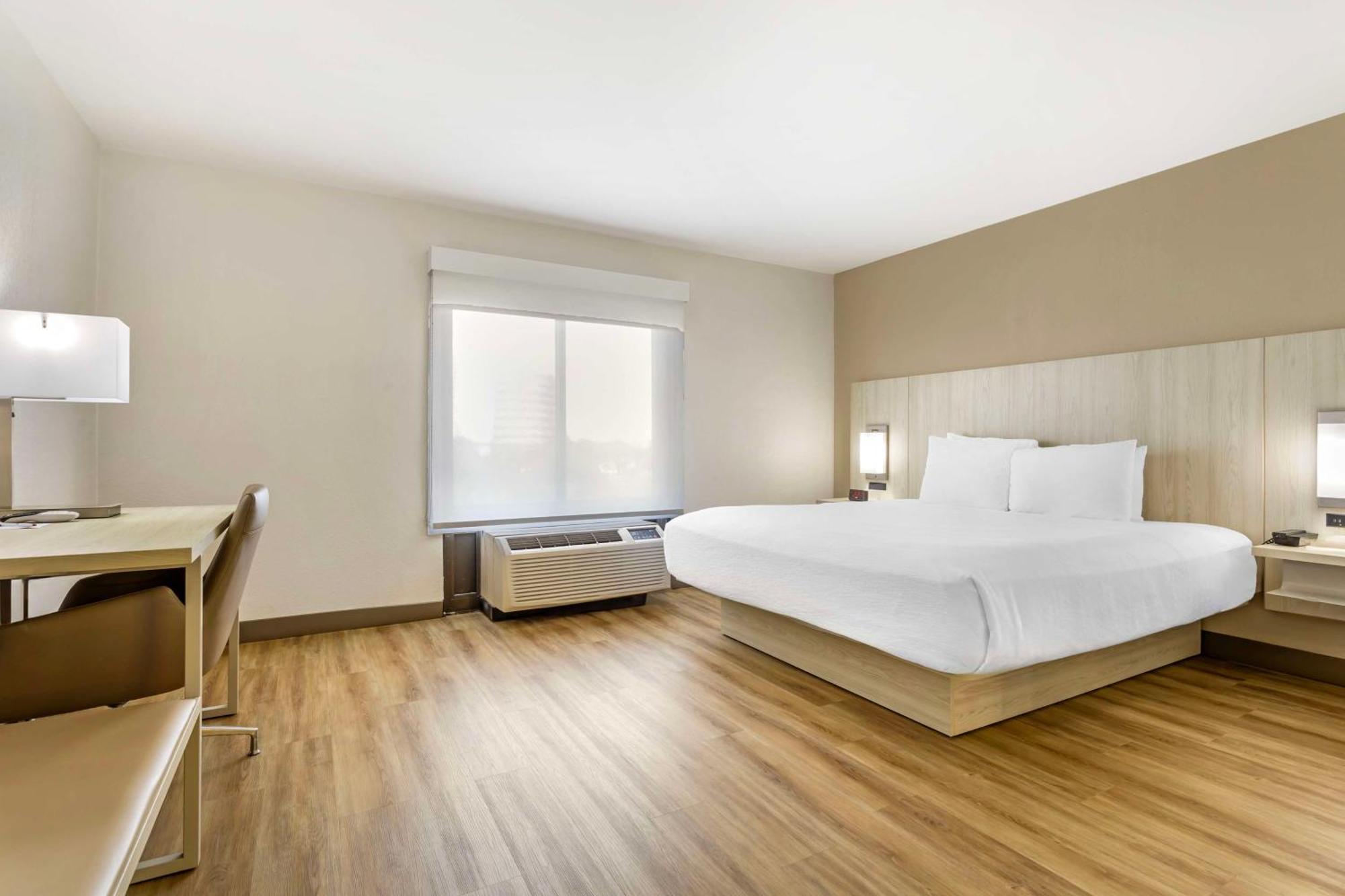 Best Western Plus Sugar Land-Stafford Extérieur photo